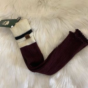 BNWT Roots Cabin leg warmers